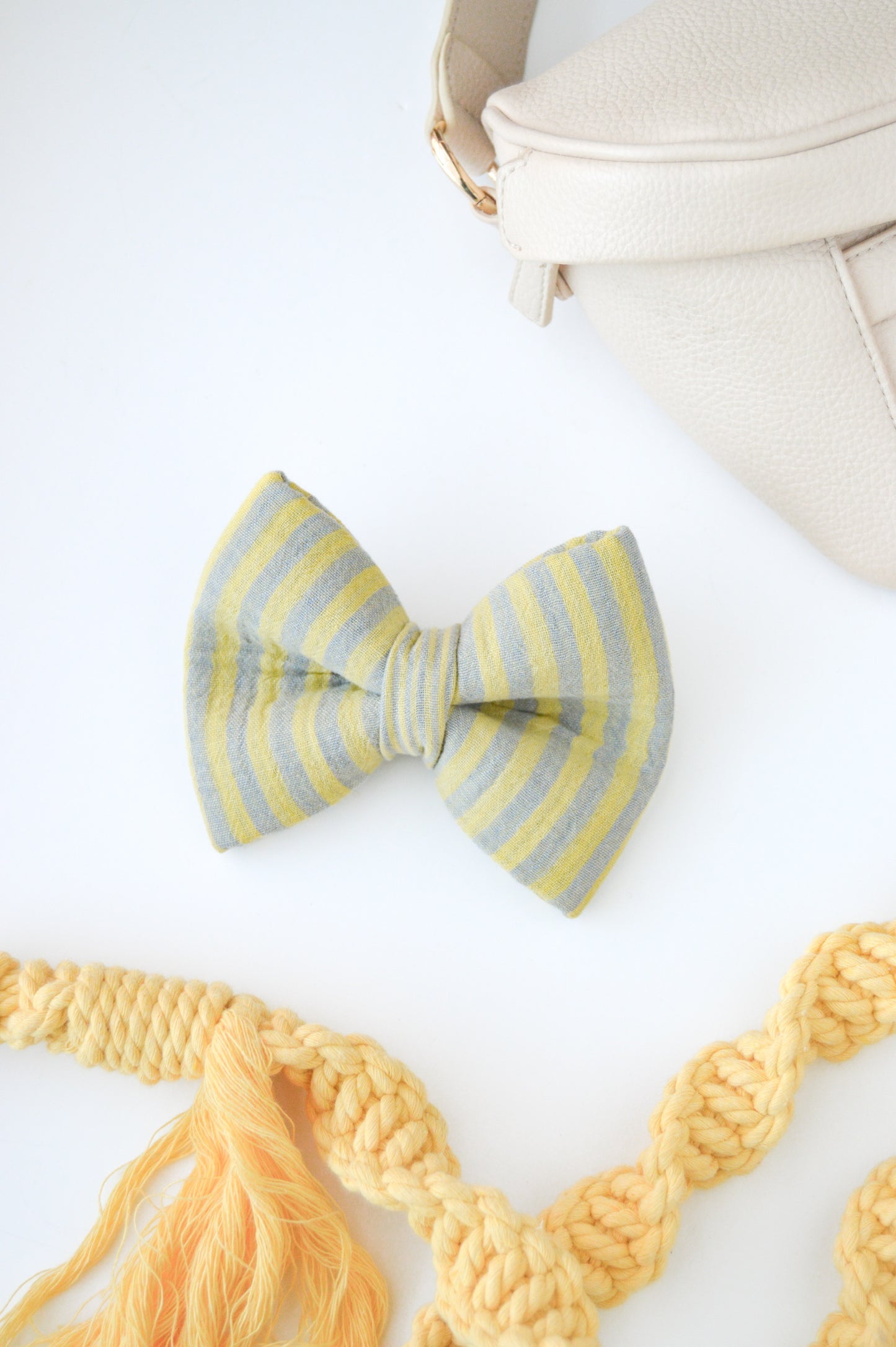 Bayside Cabana Bow Tie
