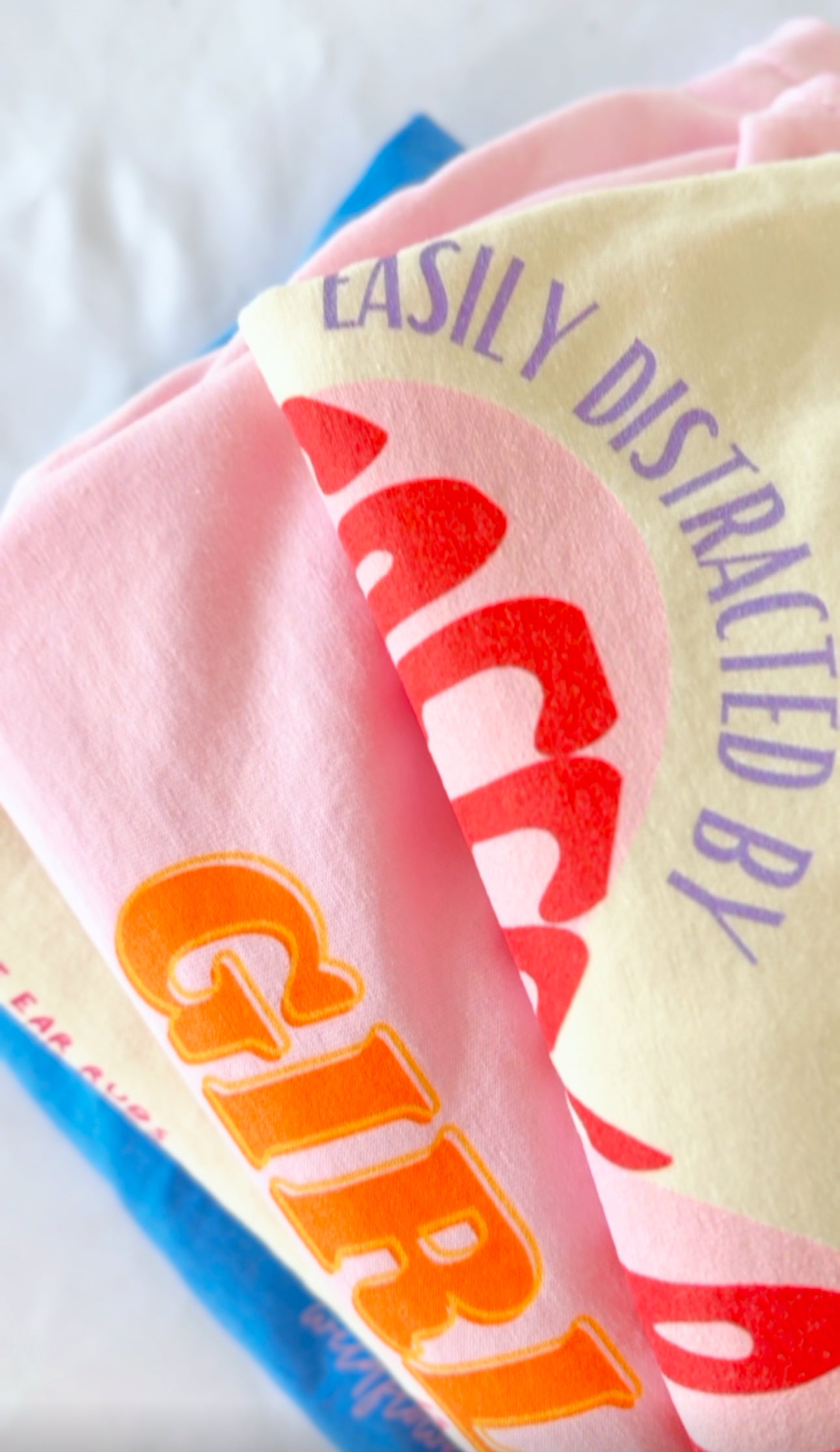 Meet Me At The Dog Park | Comfort Colors T-Shirt (Banana)