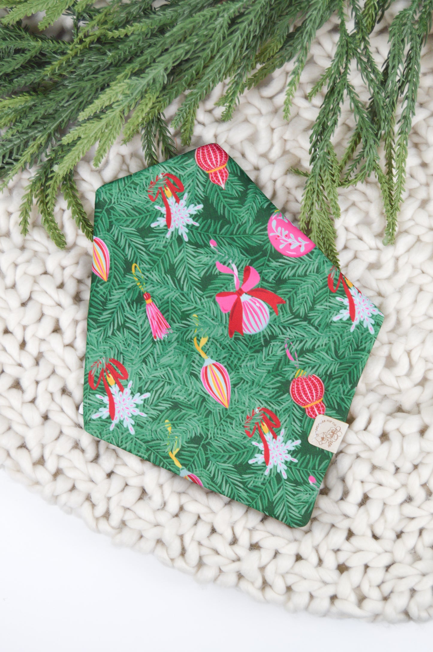 Ornaments on Tree/Sweet Santa