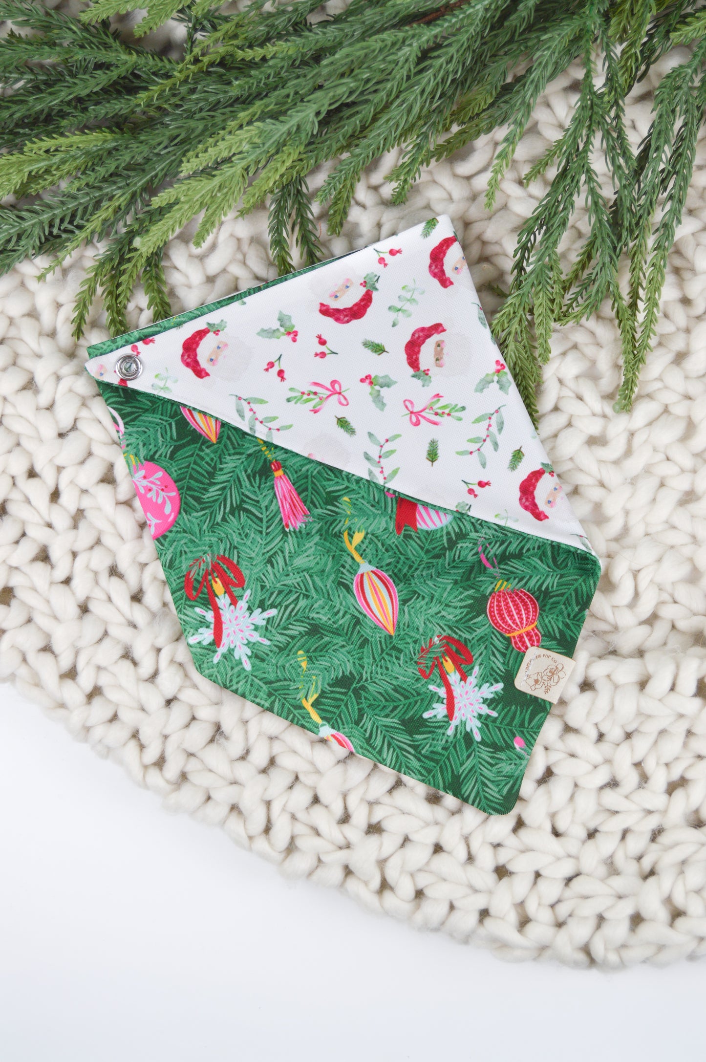 Ornaments on Tree/Sweet Santa